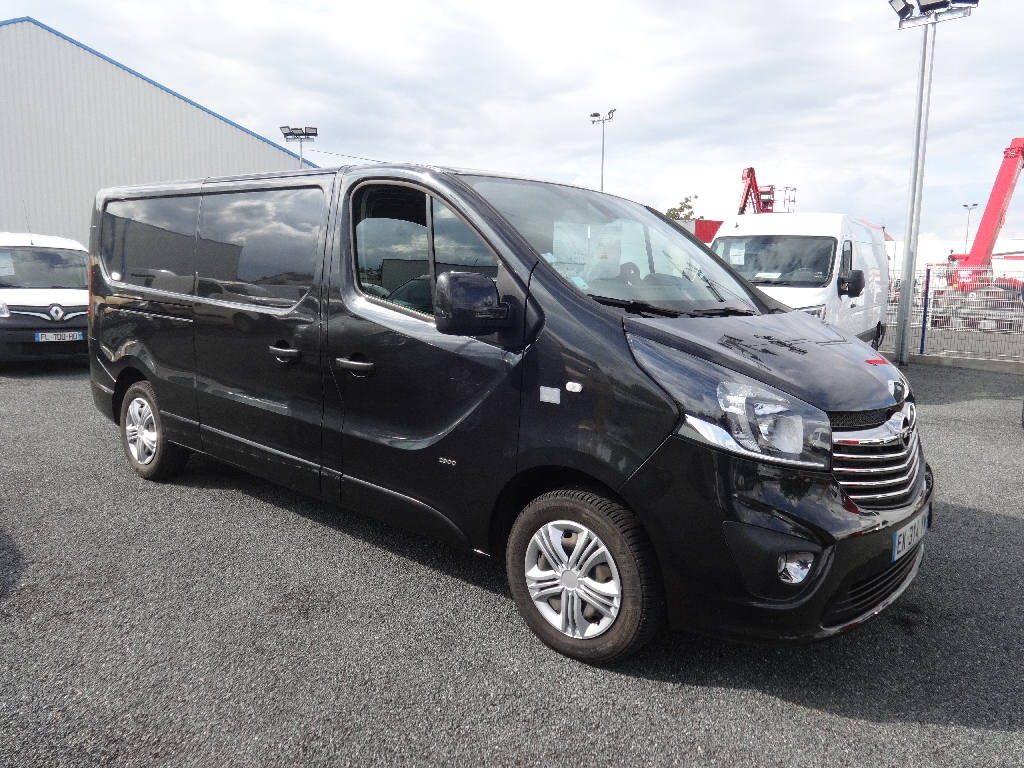 OPEL VIVARO FOURGON