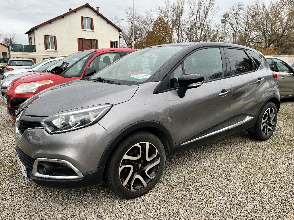 RENAULT CAPTUR