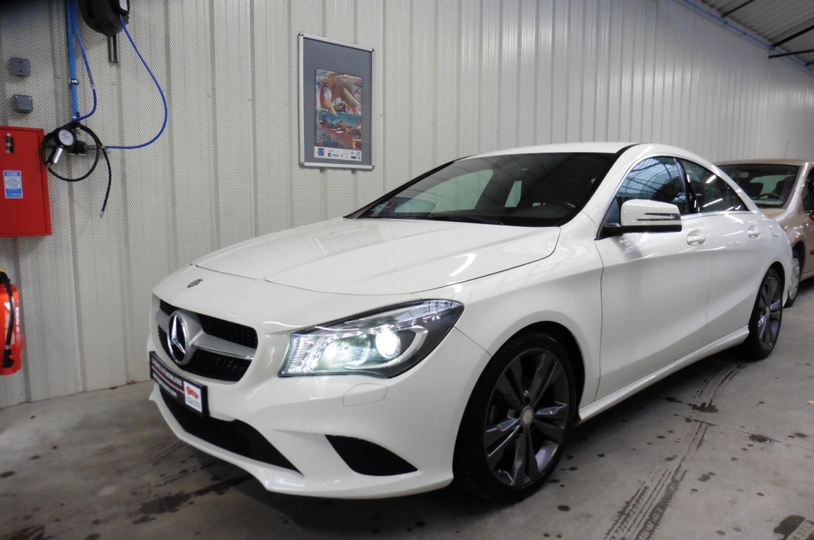 Mercedes Benz Cla 0 D Sensation 7g Dct Diesel Vehicule D Occasion