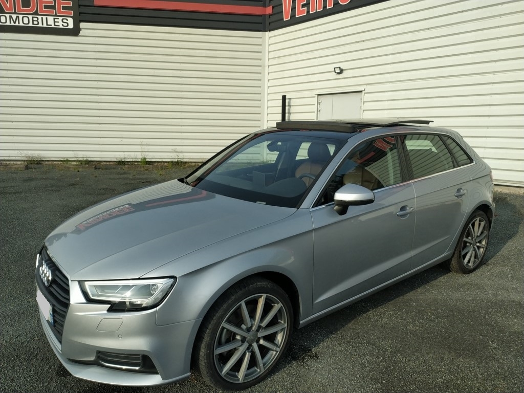 AUDI A3 SPORTBACK  2.0 TDI 150 S tronic 7 Design Luxe 