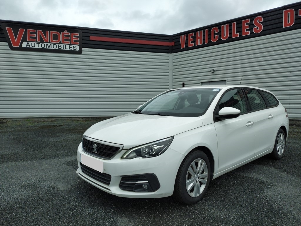 PEUGEOT 308 SW Hdi 130 cv EAT6 Active Business GPS - Attelage